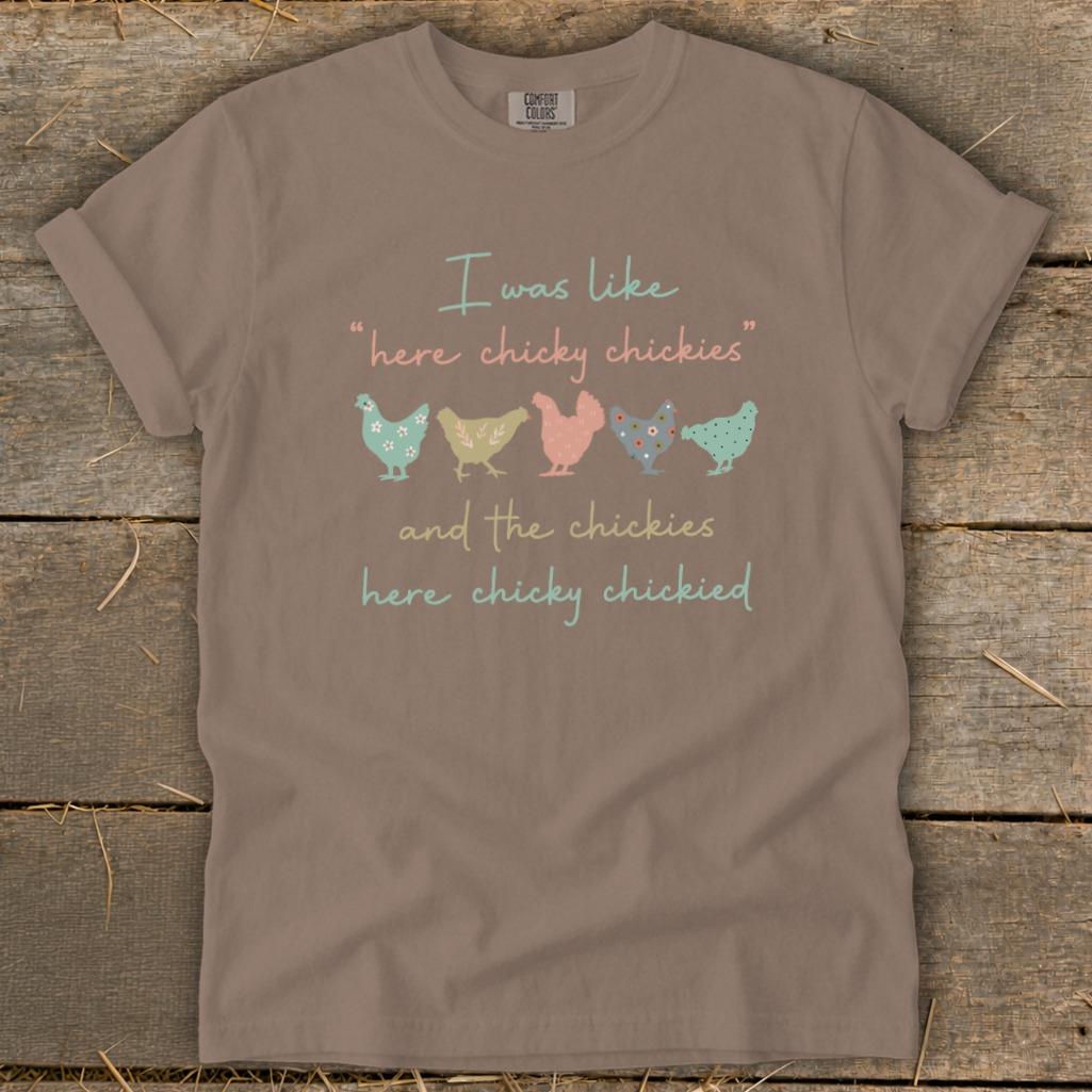 Here Chickie Signature Tee