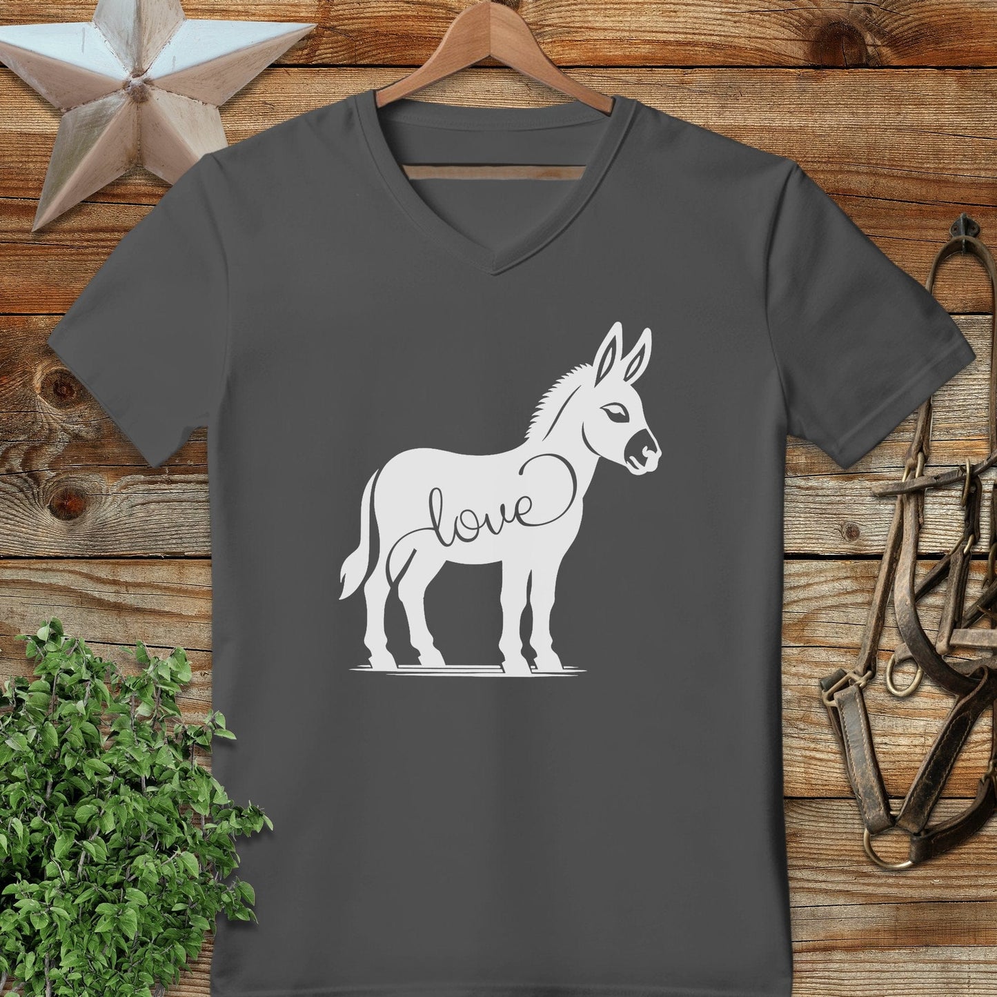Love Mule V-neck