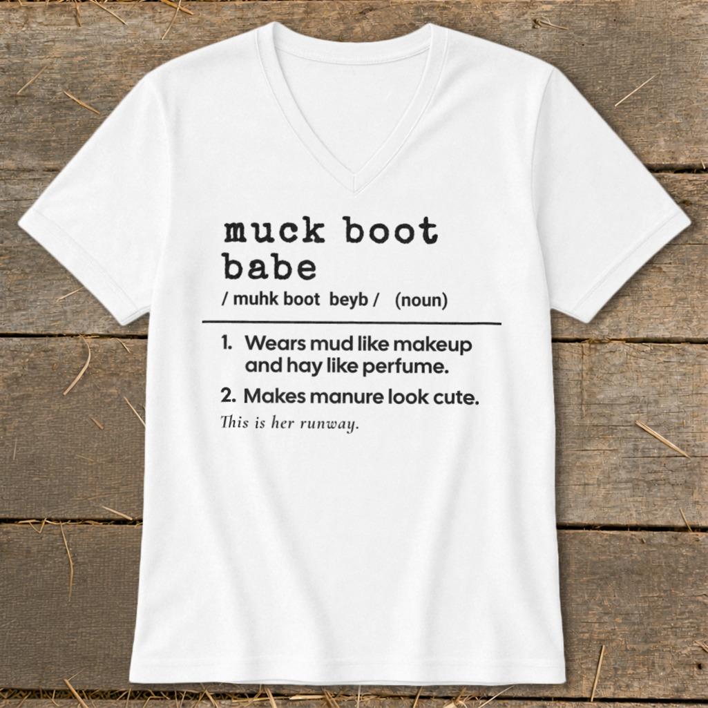 Muck Boot Babe Definition V-neck