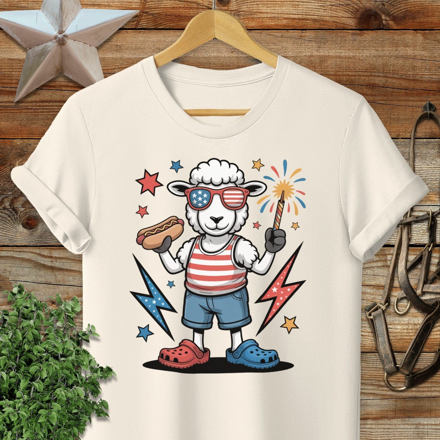 Physical Item S / Natural Festive 4th Sheep T-shirt