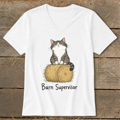 White t-shirt with grumpy cat sitting on hay bale, text "Barn Supervisor".