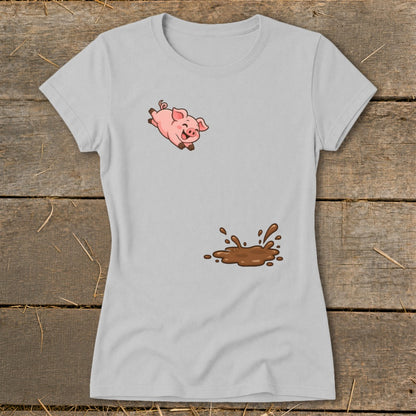 Light gray t-shirt with a cartoon pig jumping over a mud puddle design.