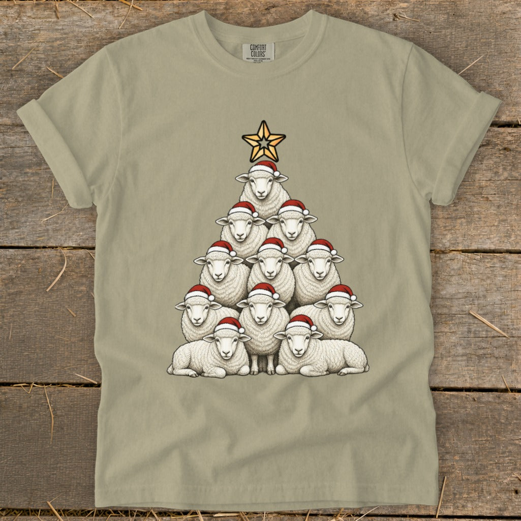 T-shirt with sheep arranged as a Christmas tree, wearing Santa hats.