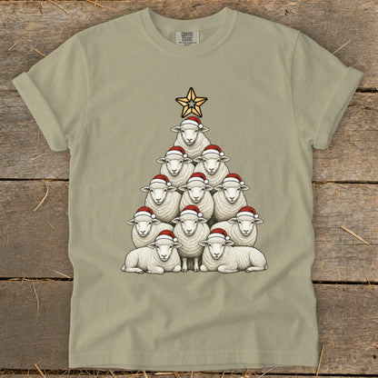 T-shirt with sheep arranged as a Christmas tree, wearing Santa hats.