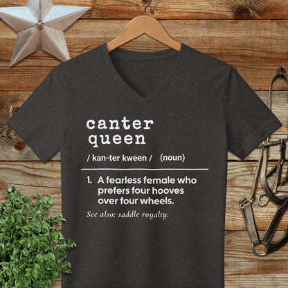 Canter Queen Definition V-neck