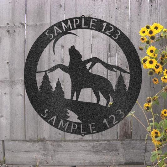 Custom Howling Wolf Metal Art Sign