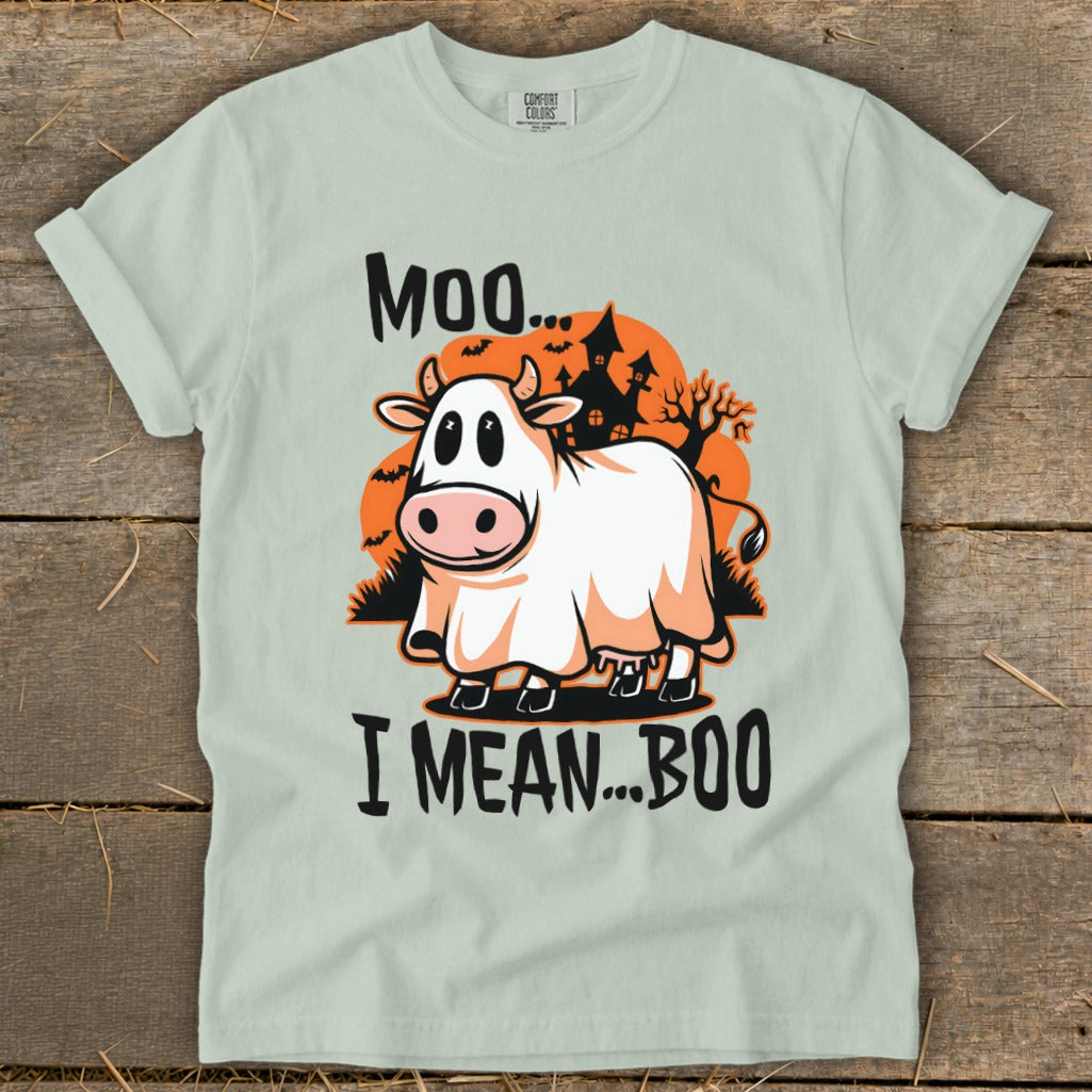 Cow dressed as a ghost with text "Moo... I Mean... Boo"