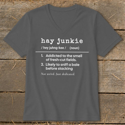 Hay Junkie Definition V-neck - Asphalt