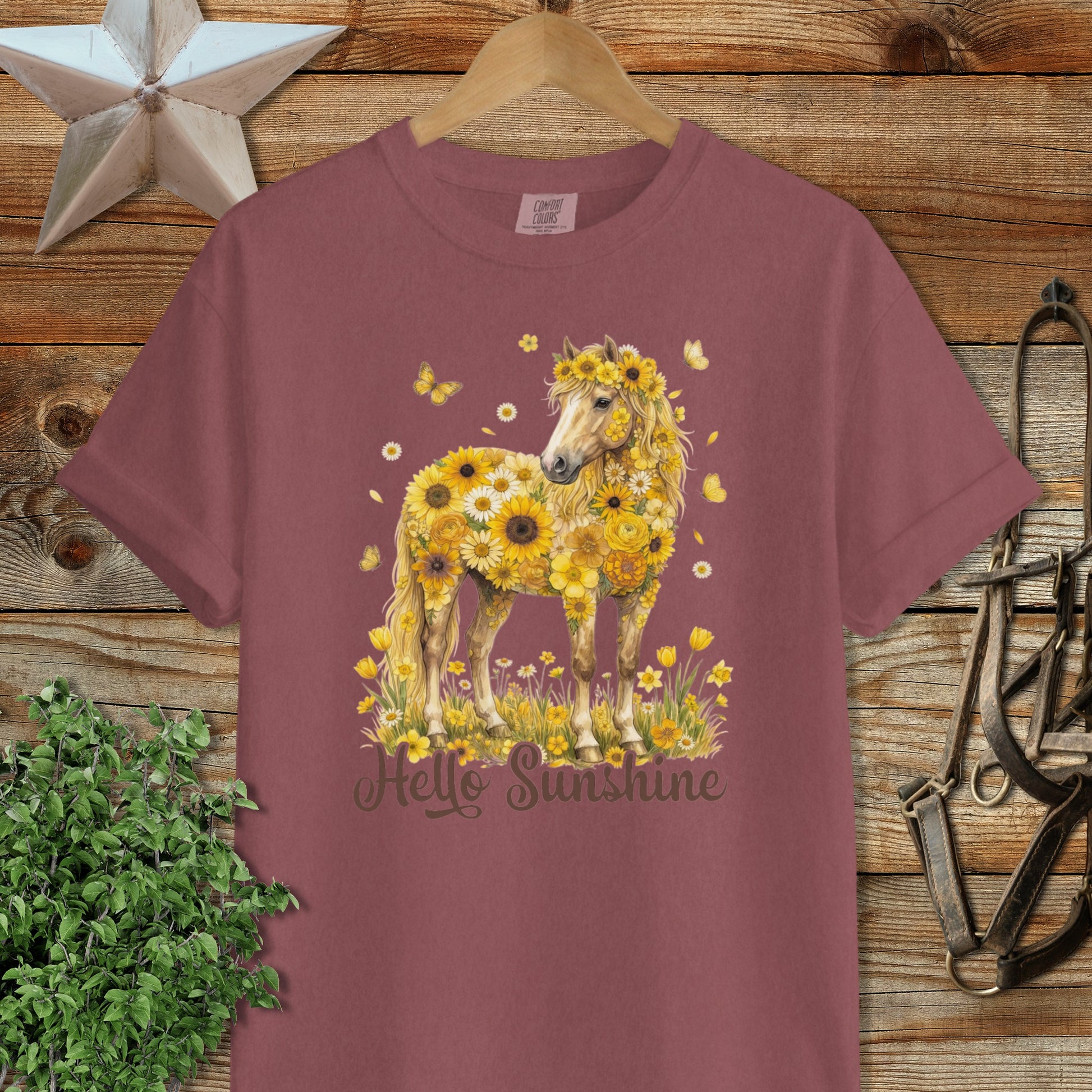 Hello Sunshine Horse Signature Tee