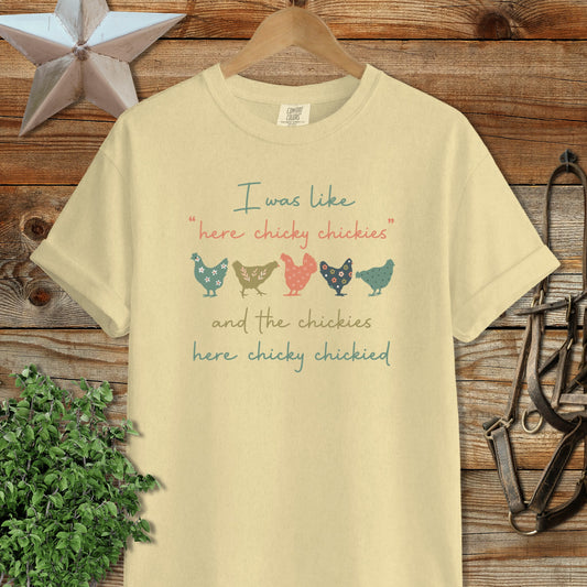 Here Chickie Signature Tee