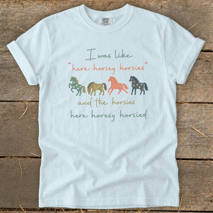 Here Horsey Signature Tee