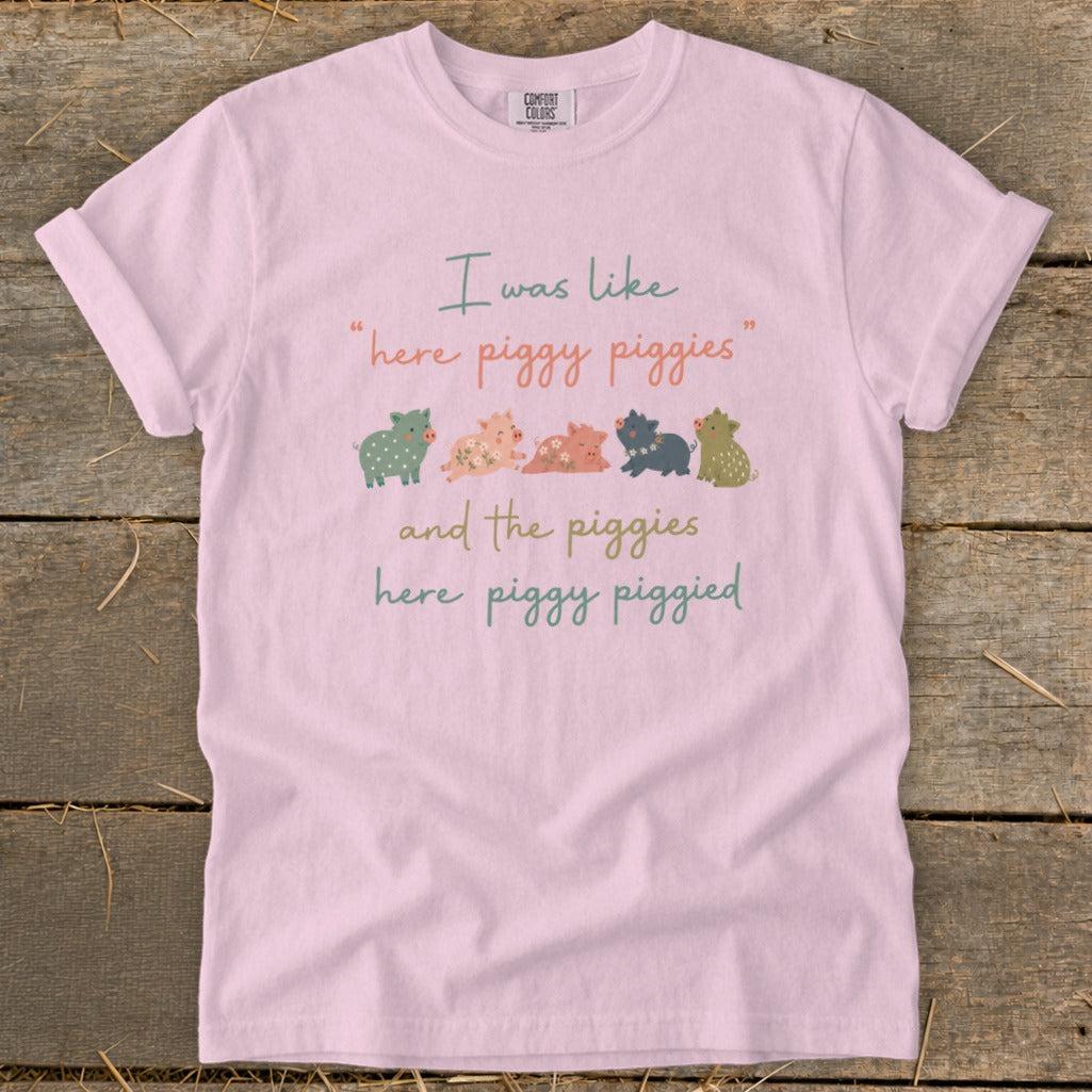 Here Piggy Signature Tee