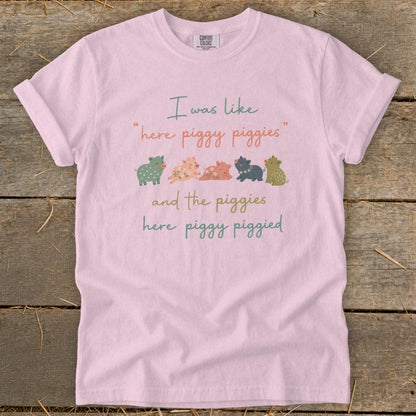 Here Piggy Signature Tee