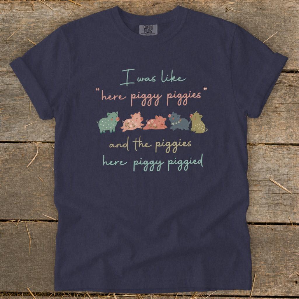 Here Piggy Signature Tee