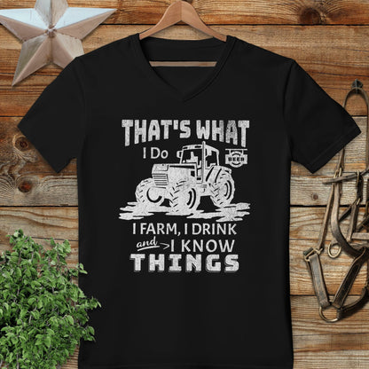 I Know Things V-neck