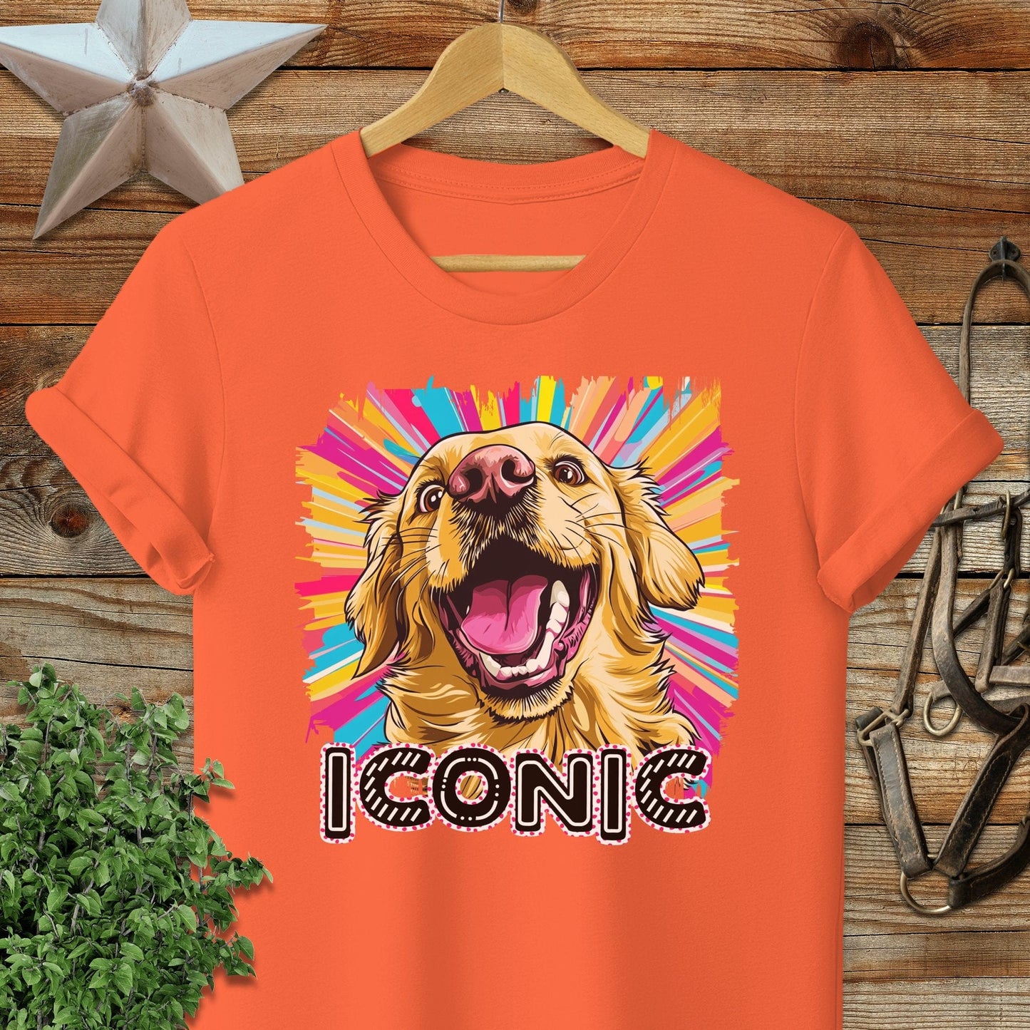 Iconic Golden Retriever T-shirt