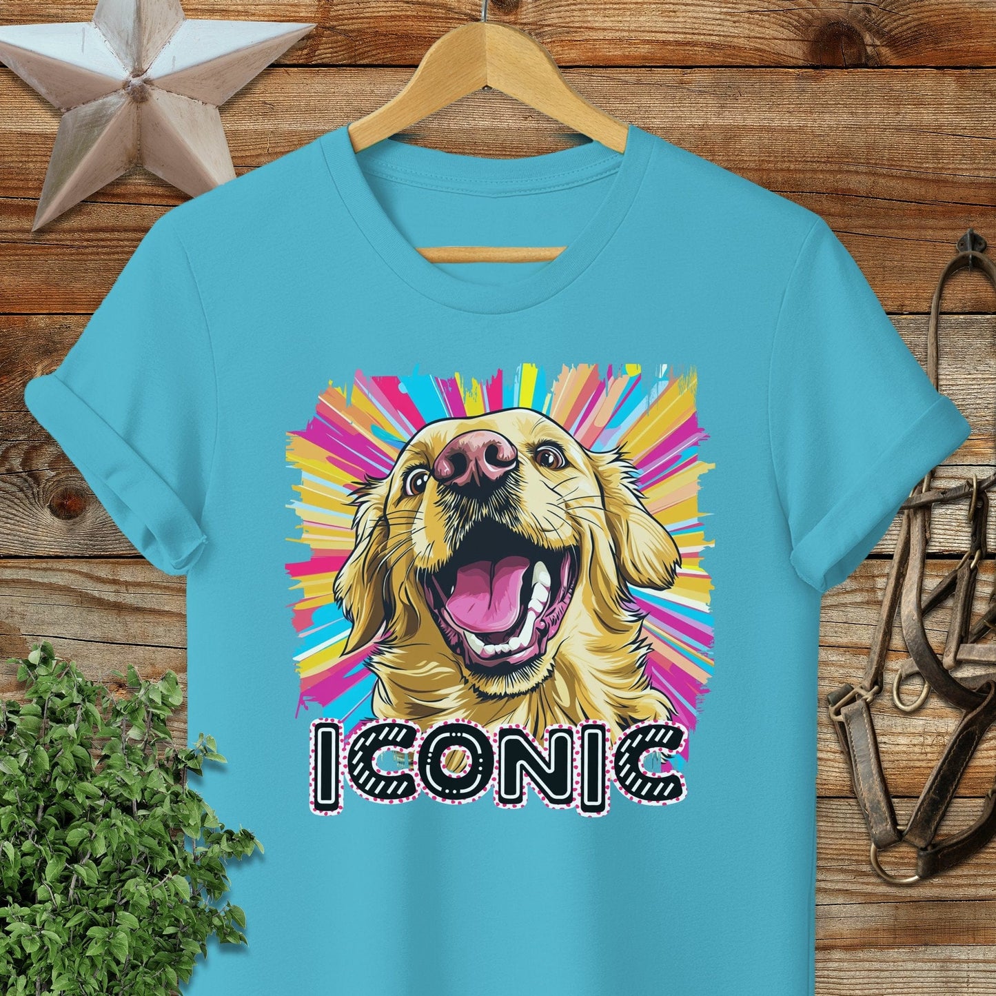Iconic Golden Retriever T-shirt