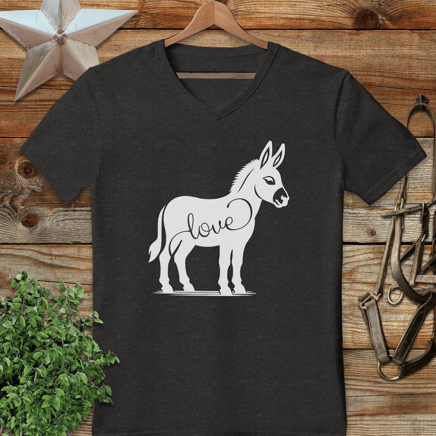 Love Mule V-neck