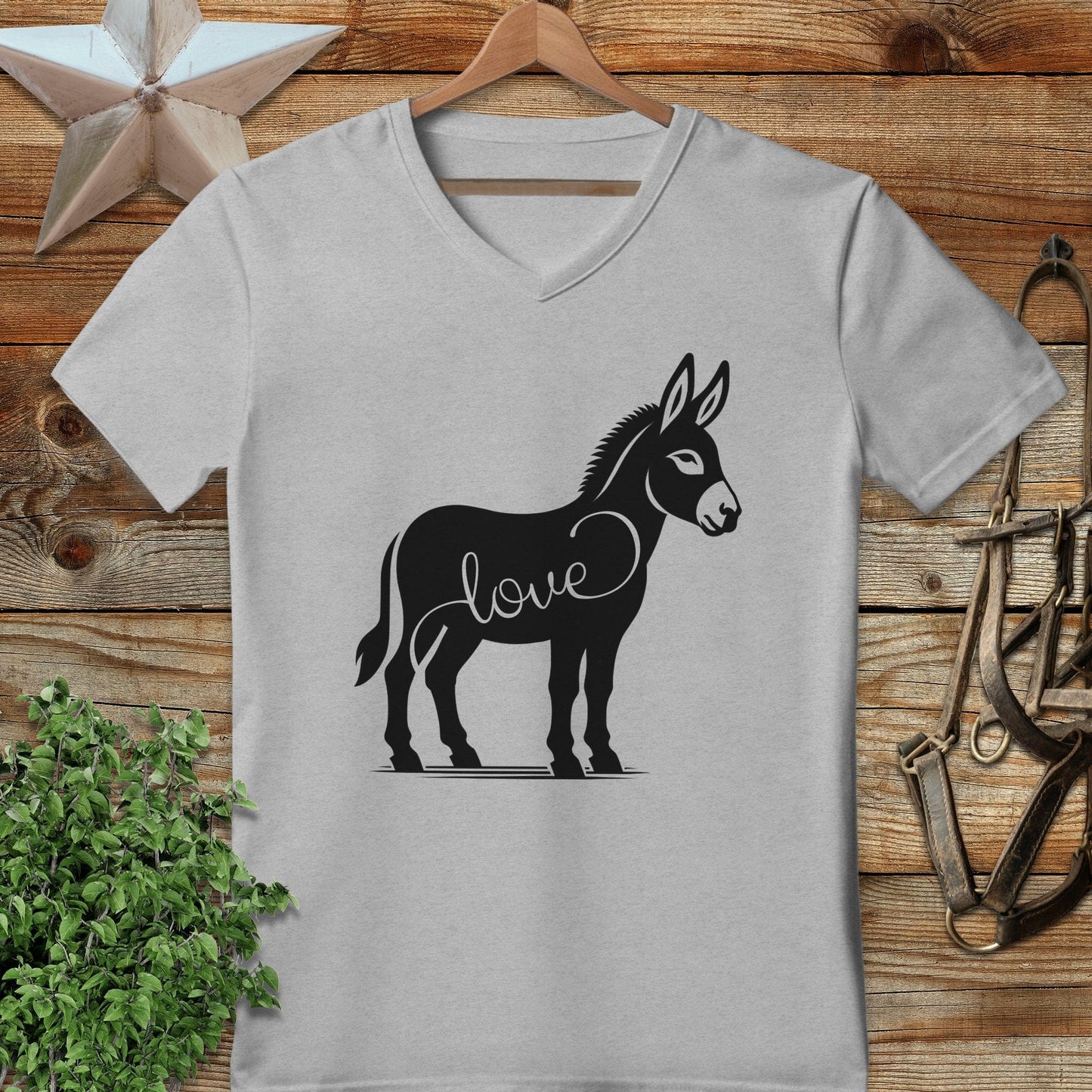 Love Mule V-neck