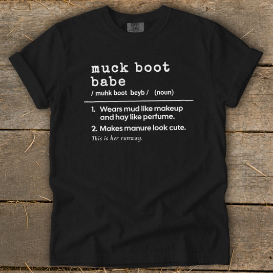 Muck Boot Babe Definition Signature Tee
