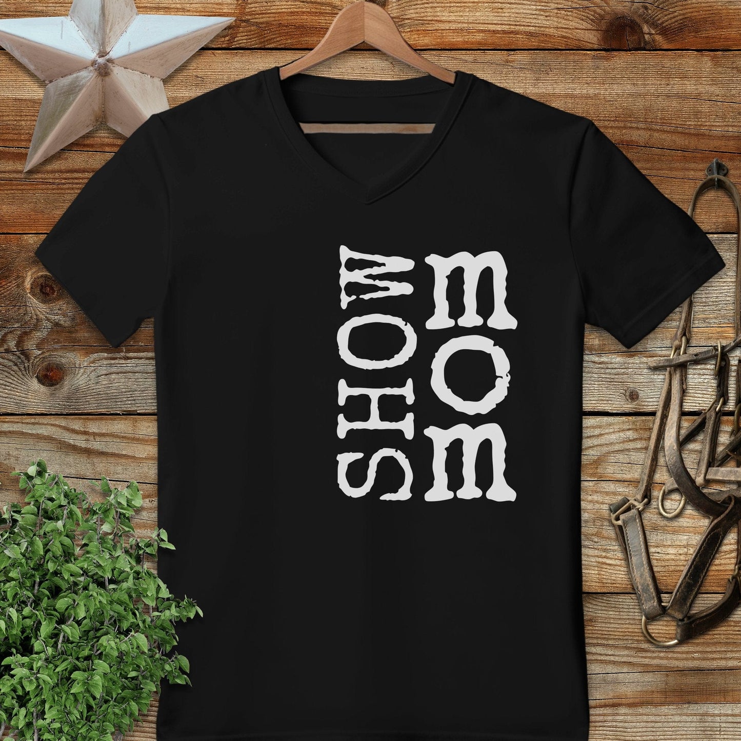 Show Mom V-neck