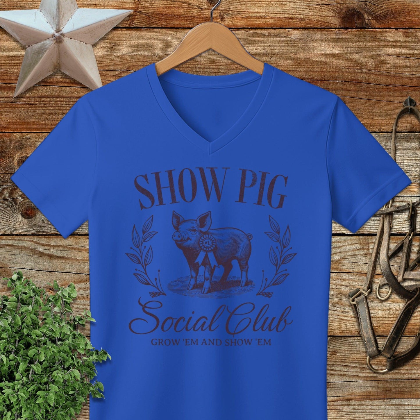 Show Pig Social Club V-neck