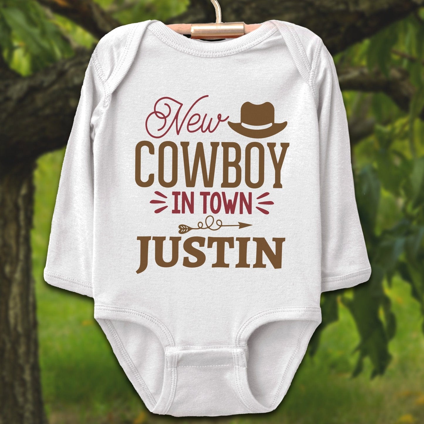 Baby Shirts Bodysuit Long Sleeve / Newborn / White Personalized New Cowboy In Town - Baby Shirt