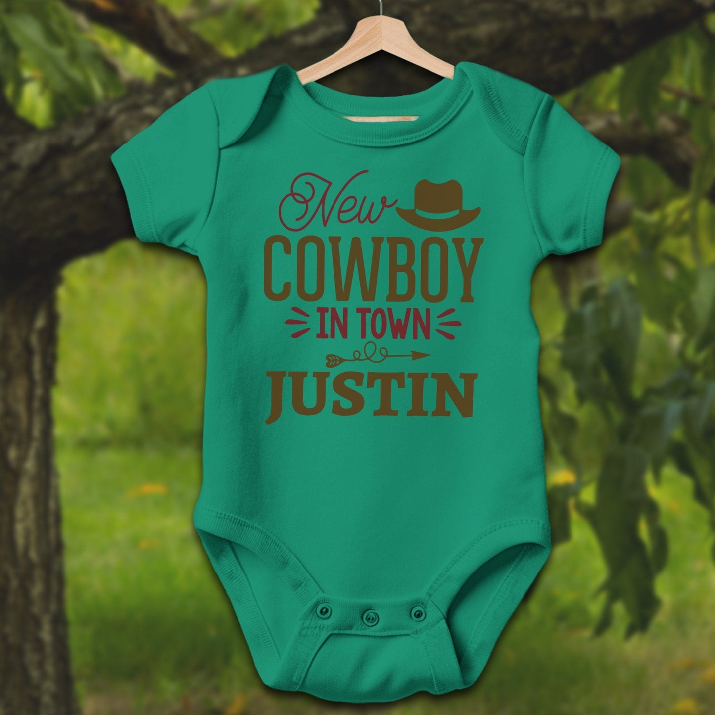 Baby Shirts Bodysuit Short Sleeve / Newborn / Kelly Personalized New Cowboy In Town - Baby Shirt