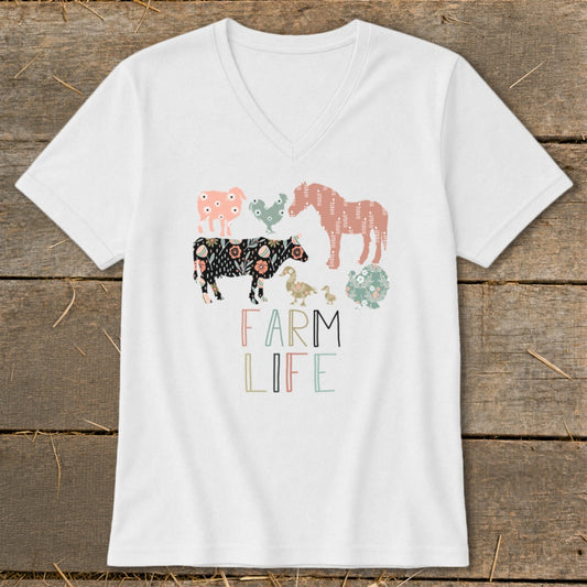 White t-shirt with colorful farm animals and the text "FARM LIFE".