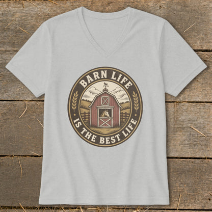 Barn life is the best life circular graphic with red barn and horse.